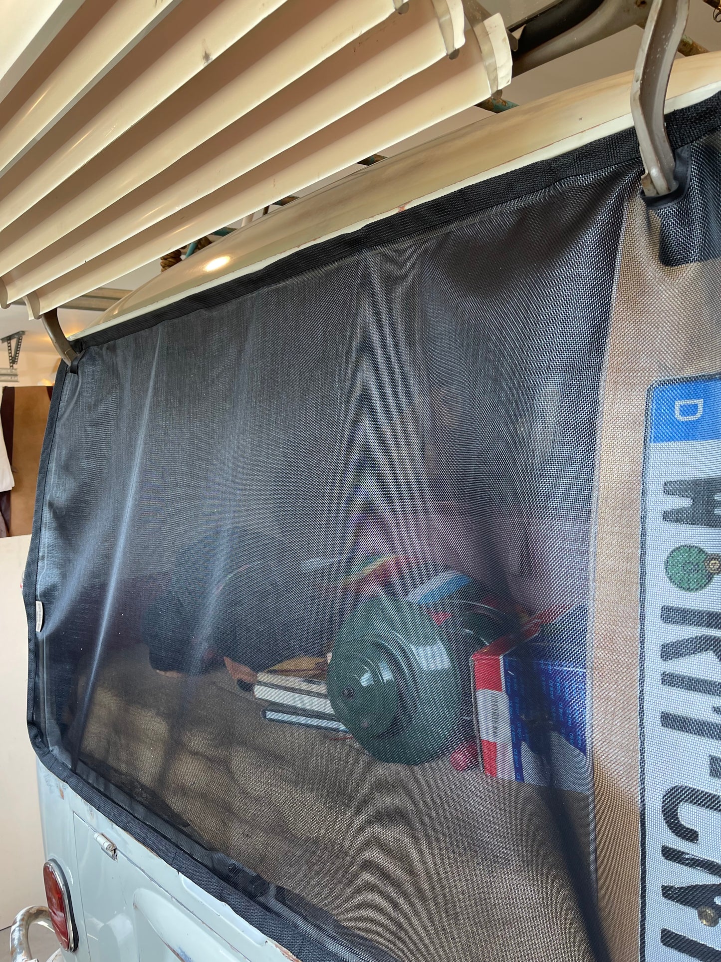 Split Window Insect Screen Kit (NO SAFARIS)